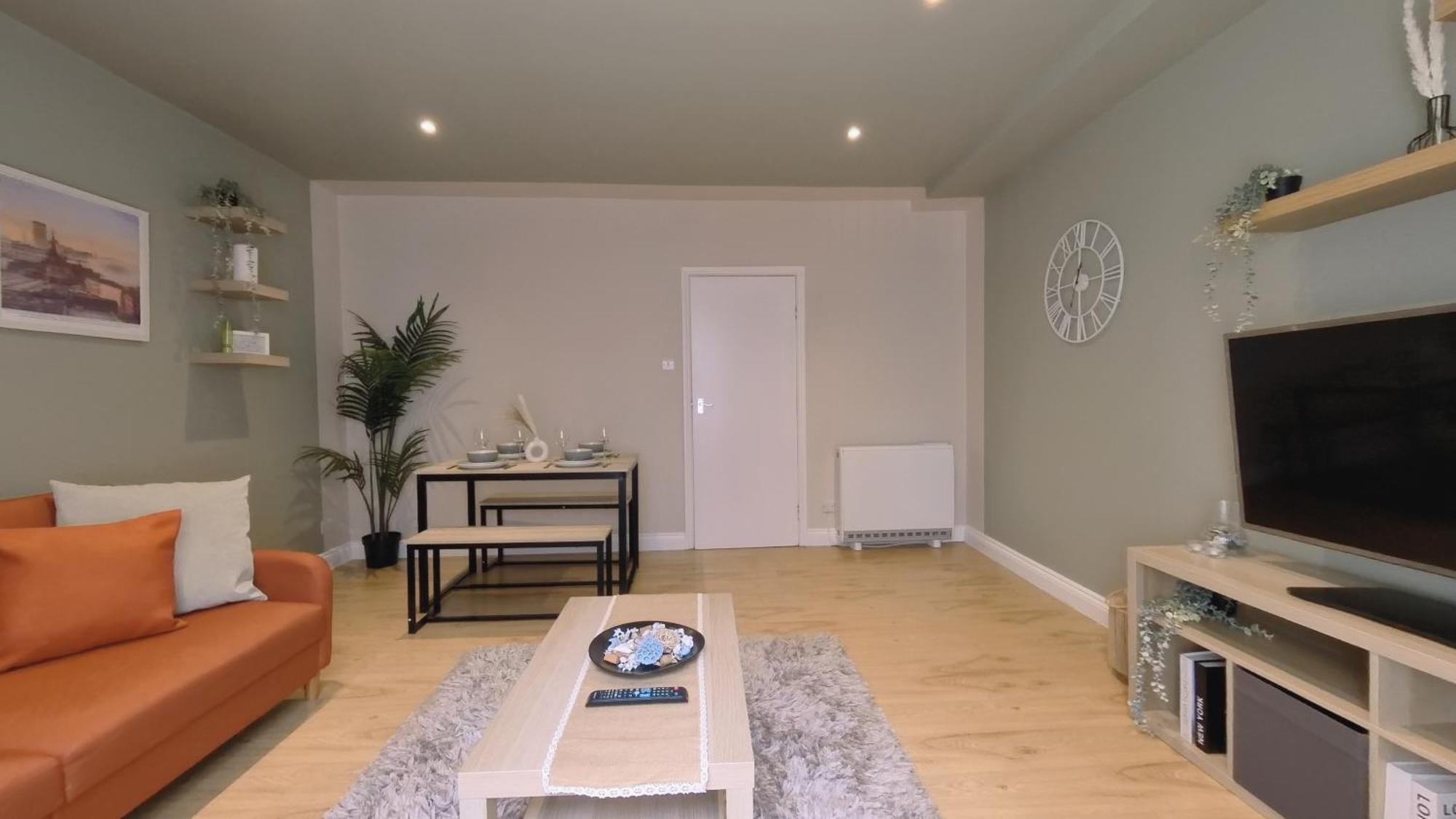 Birmingham City Stays Apartments Apartment *